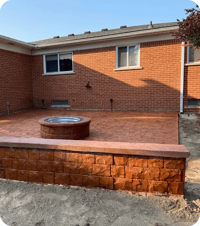 CUSTOM WALLS