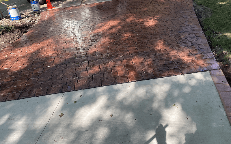 Pair the Walkway With a Driveway or Patio