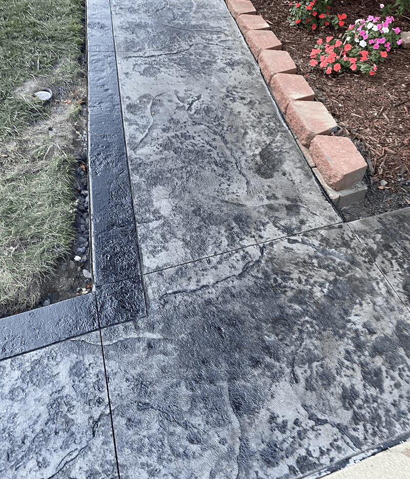 South Lyon Walkways in Short